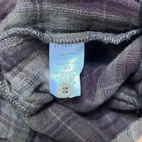 Sold Mercari CP Shades Regina Plaid Tunic Top Pin Tucks Roll Sleeves Size XS - Picture 7 of 7